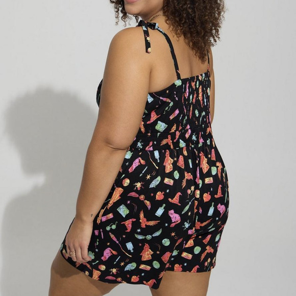 Torrid Harry Potter Romper - Hedwig Sorting Hat Potions Quidditch Plus 3X Large - Picture 2 of 11